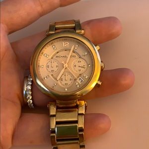 Michael Kors rose gold watch